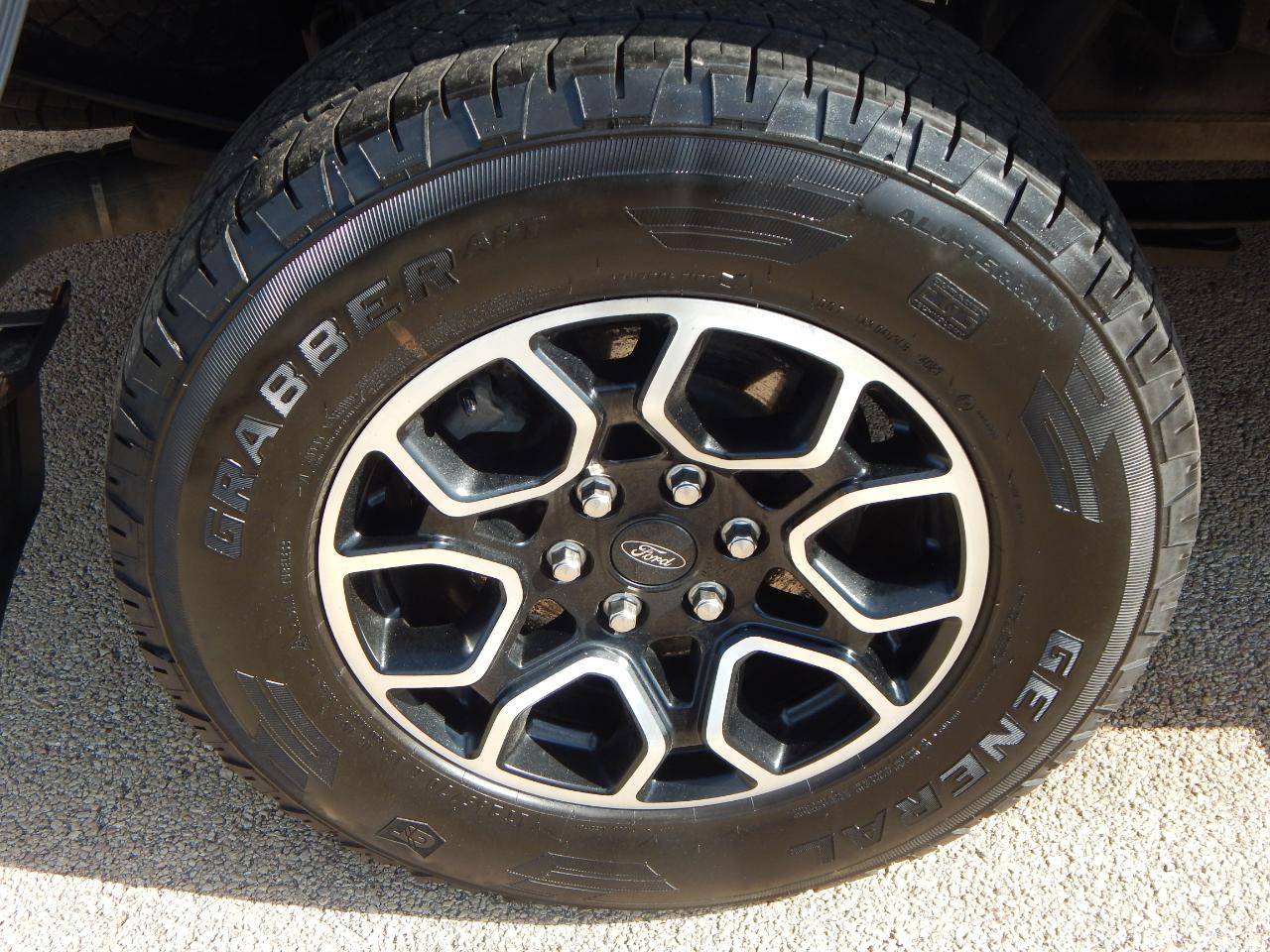 Ford F-150 XLT 4WD SuperCrew 5.5' Box 2023