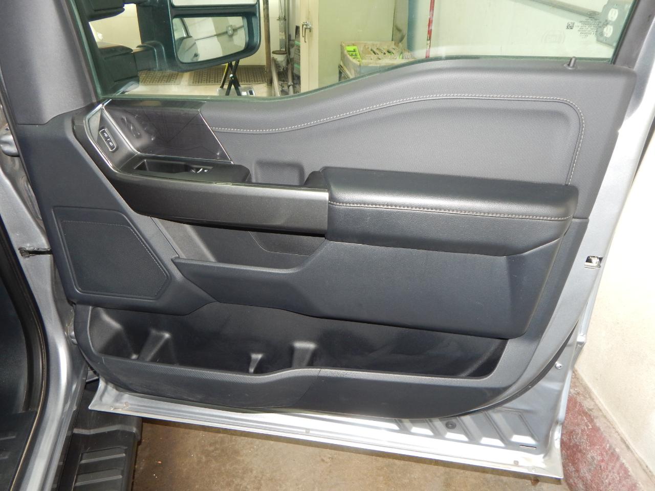 Ford F-150 XLT 4WD SuperCrew 5.5' Box 2023