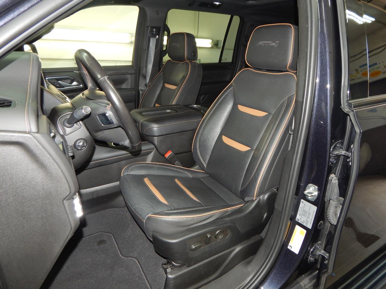GMC Yukon XL 4WD 4dr AT4 2023