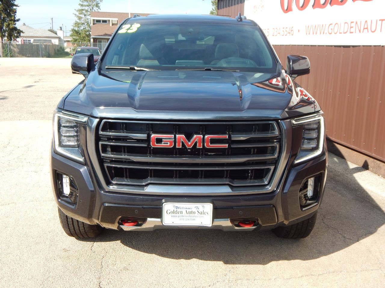 GMC Yukon XL 4WD 4dr AT4 2023