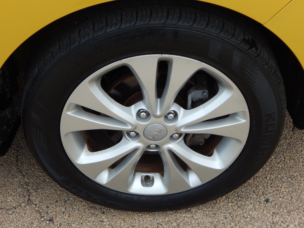 Kia Soul 5dr Wgn Auto + 2014