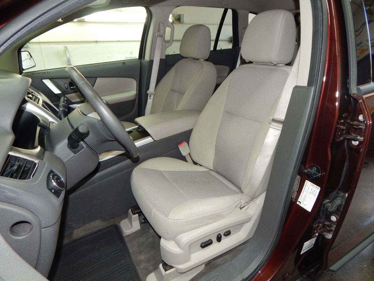 Ford Edge 4dr SEL FWD 2012