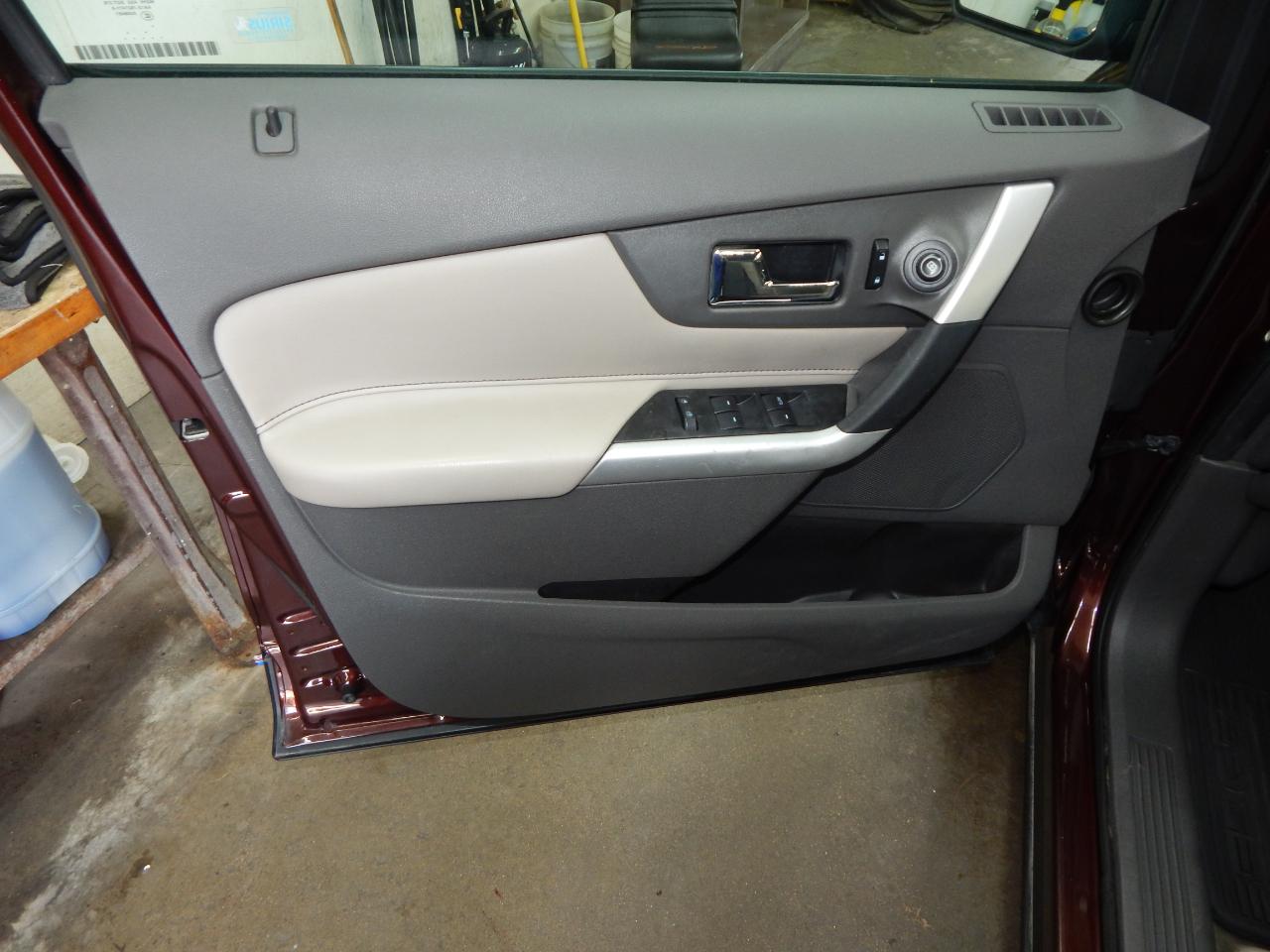 Ford Edge 4dr SEL FWD 2012
