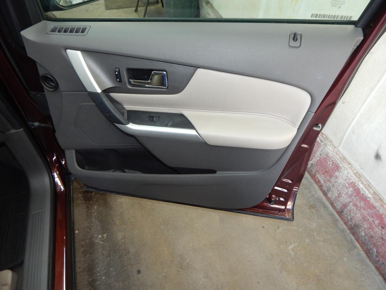 Ford Edge 4dr SEL FWD 2012