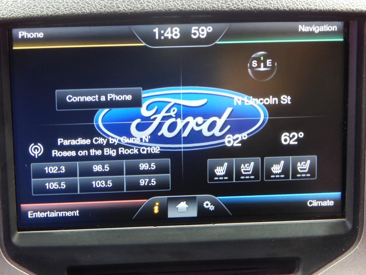 Ford Super Duty F-350 DRW 4WD Crew Cab 172" Lariat 2016