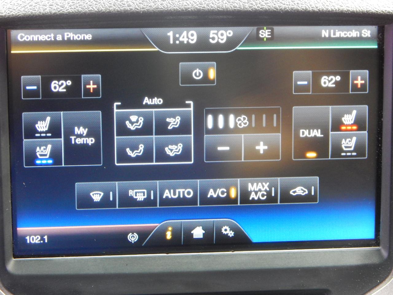 Ford Super Duty F-350 DRW 4WD Crew Cab 172" Lariat 2016
