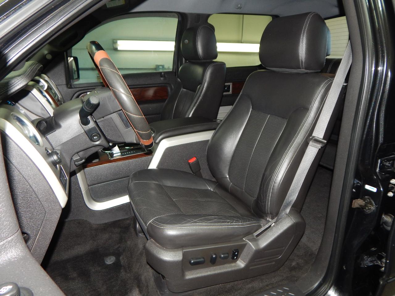 Ford F-150 4WD SuperCrew 145" Lariat 2012