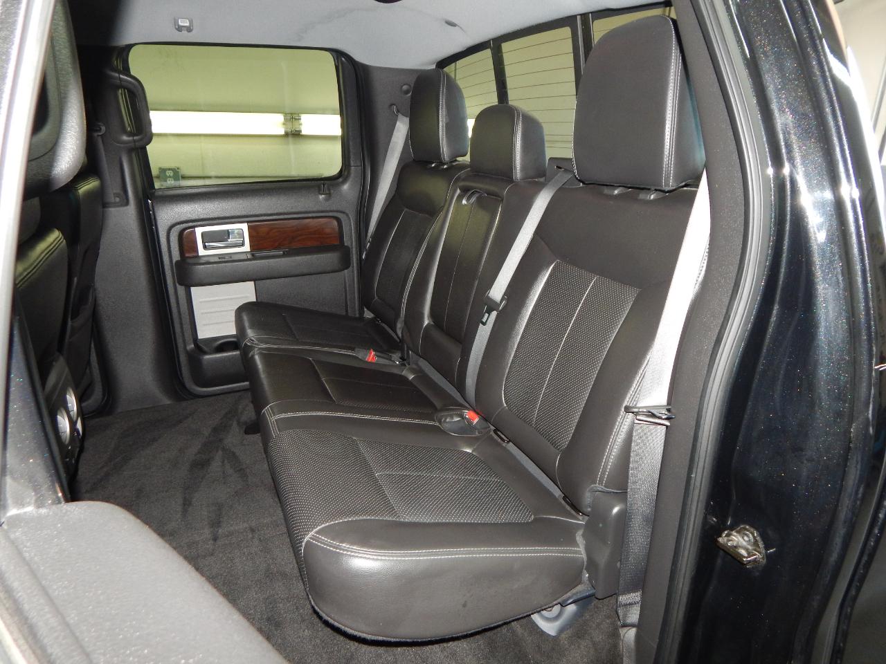 Ford F-150 4WD SuperCrew 145" Lariat 2012