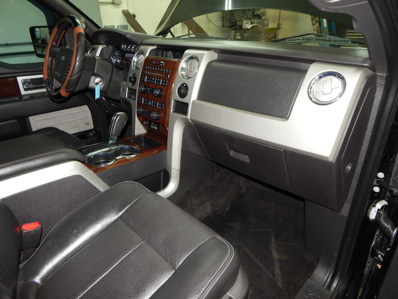 Ford F-150 4WD SuperCrew 145" Lariat 2012