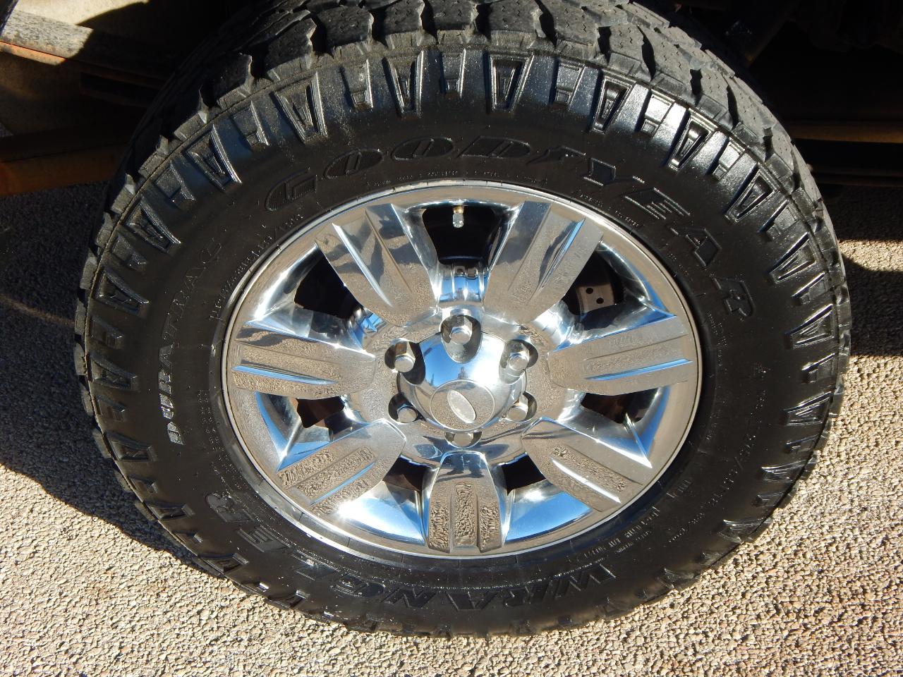 Ford F-150 4WD SuperCrew 145" Lariat 2012