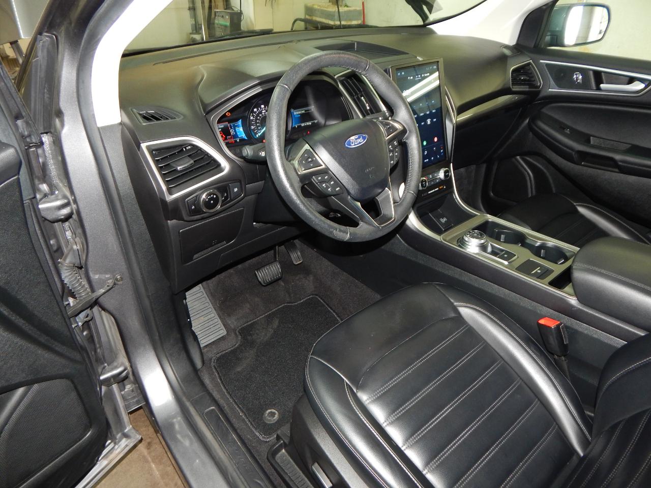 Ford Edge SEL AWD 2024
