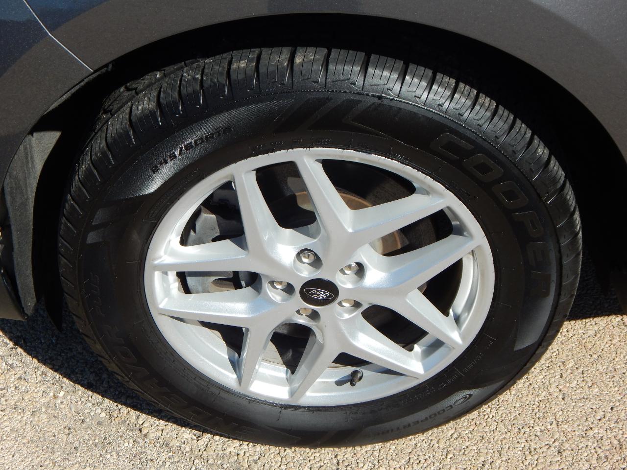 Ford Edge SEL AWD 2024