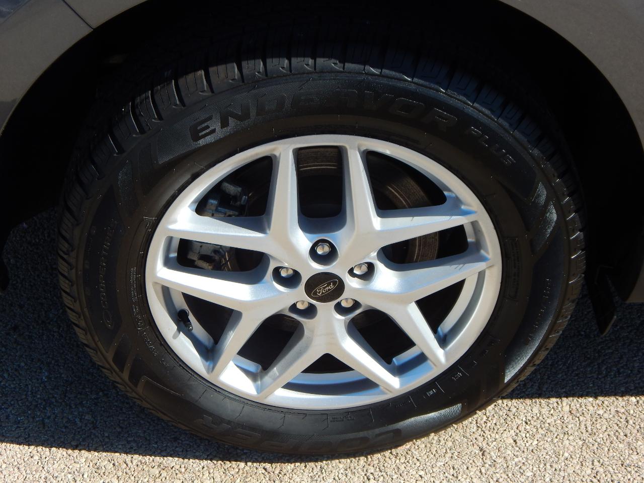 Ford Edge SEL AWD 2024