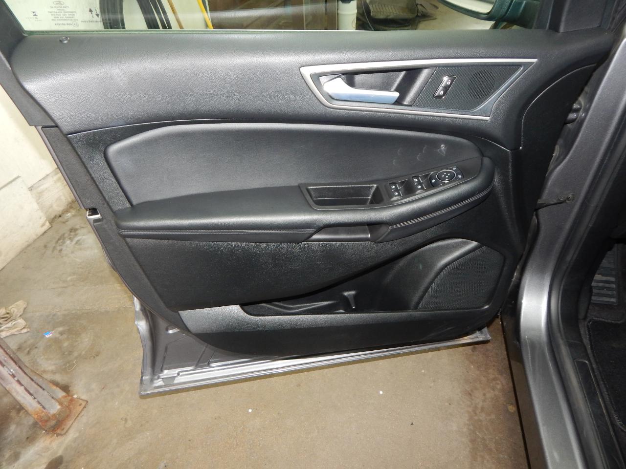 Ford Edge SEL AWD 2024