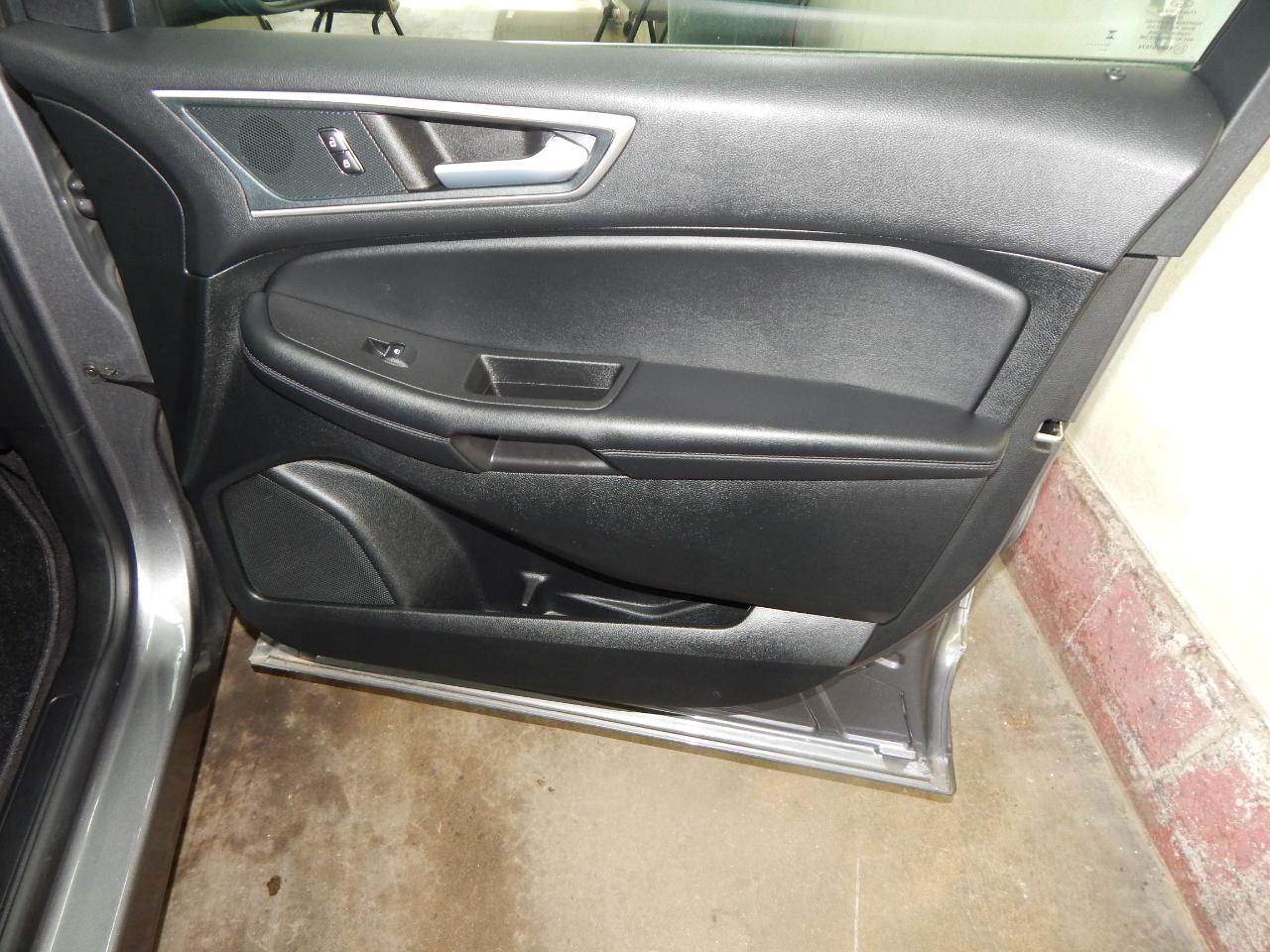 Ford Edge SEL AWD 2024