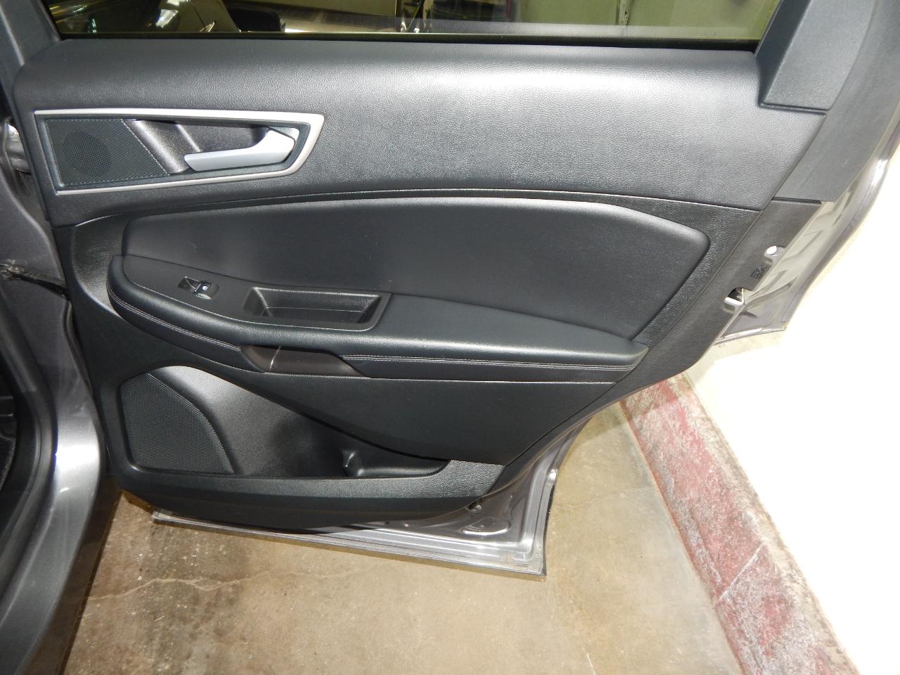 Ford Edge SEL AWD 2024