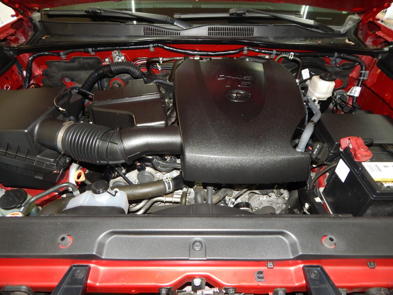 Toyota Tacoma 4WD SR5 Double Cab 5' Bed V6 AT (Natl) 2021