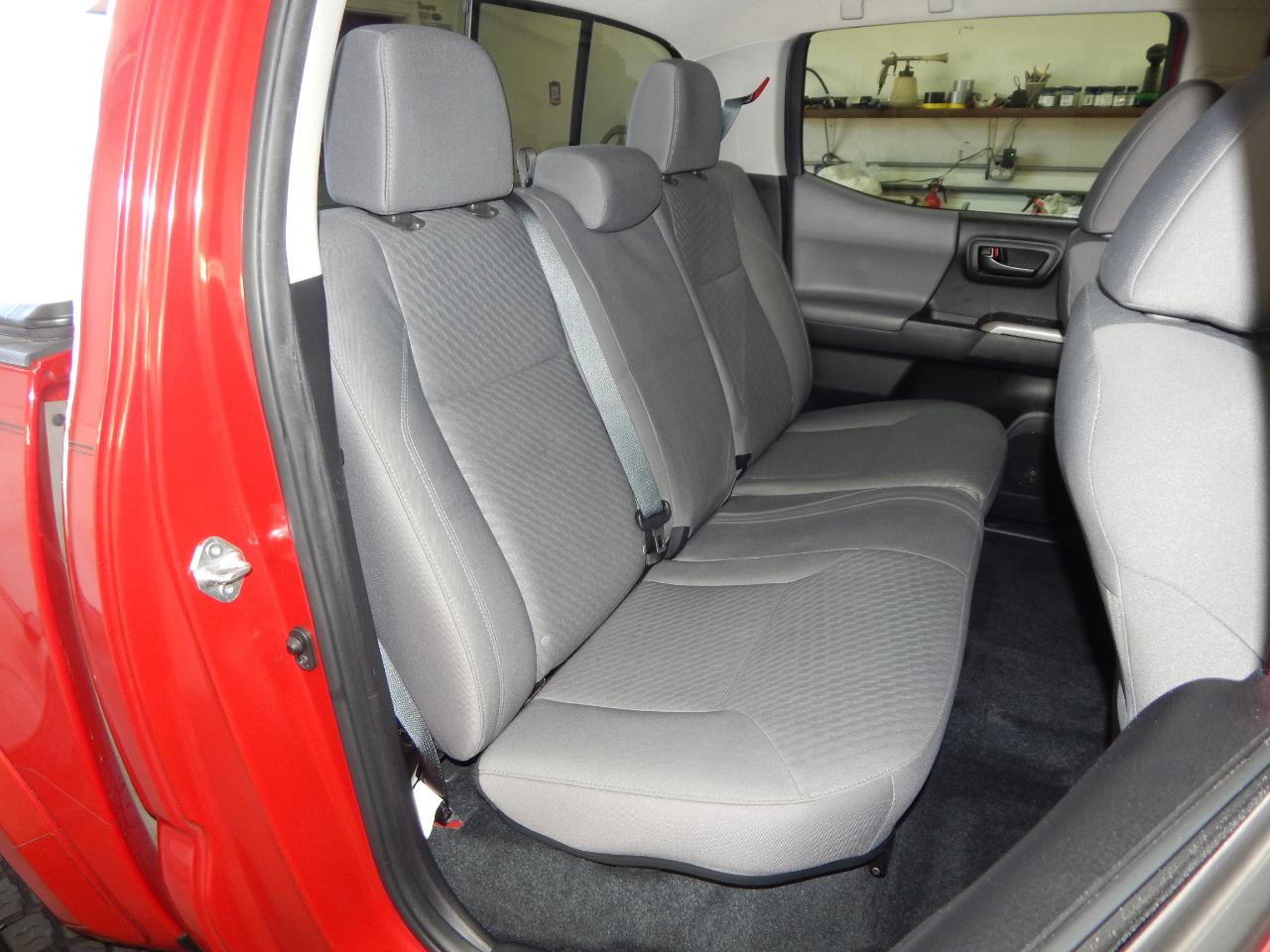 Toyota Tacoma 4WD SR5 Double Cab 5' Bed V6 AT (Natl) 2021
