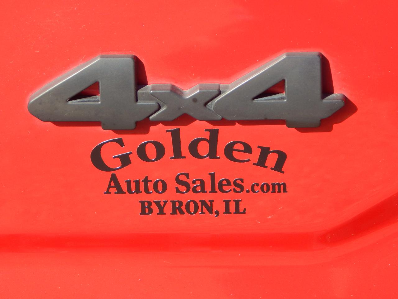 Toyota Tacoma 4WD SR5 Double Cab 5' Bed V6 AT (Natl) 2021