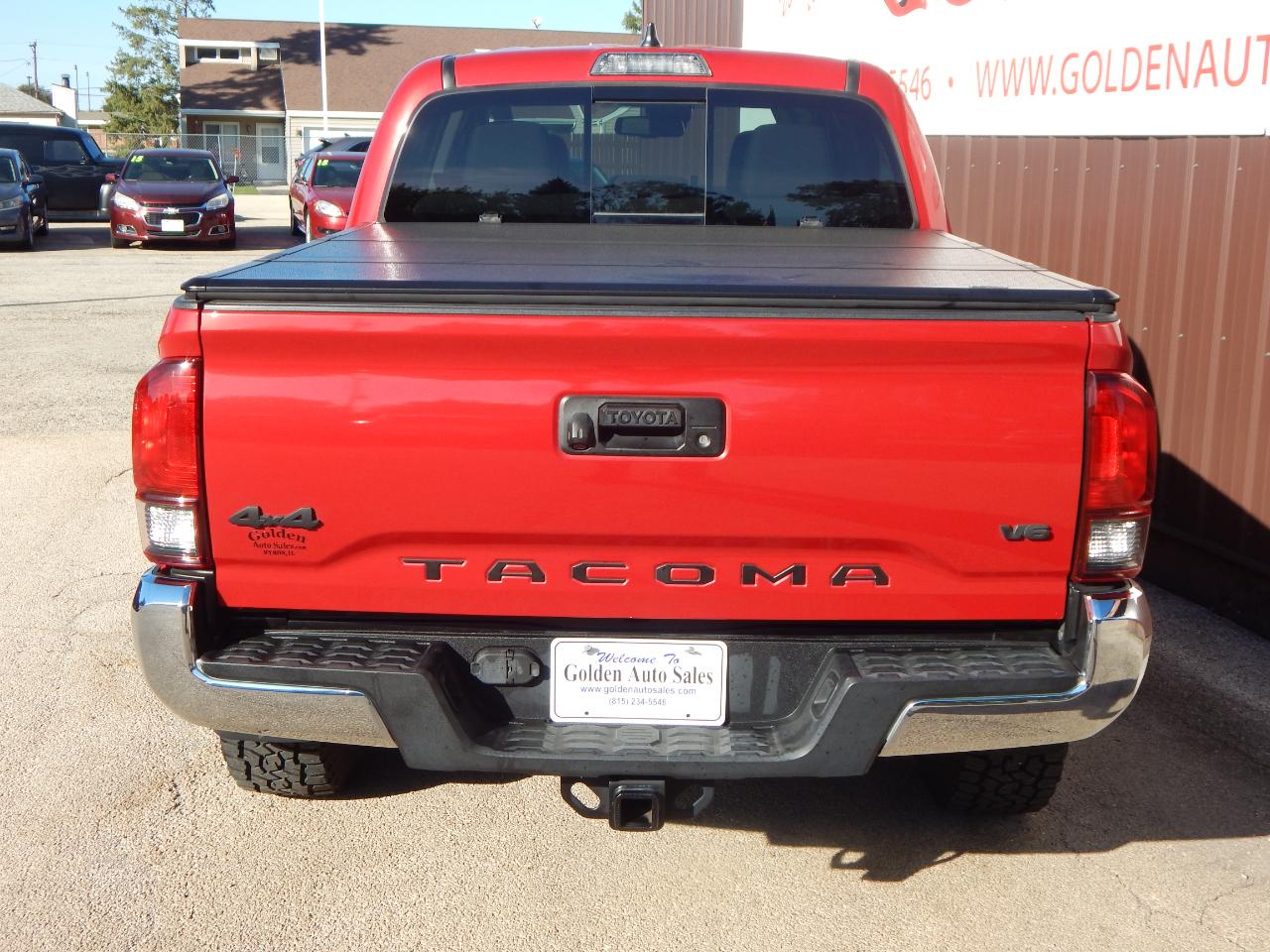 Toyota Tacoma 4WD SR5 Double Cab 5' Bed V6 AT (Natl) 2021