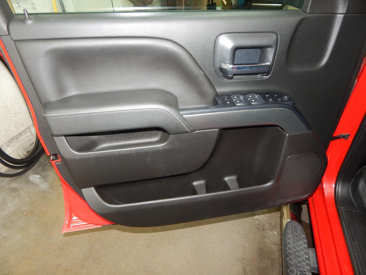Chevrolet Silverado 1500 4WD Double Cab 143.5" LT w/1LT 2018