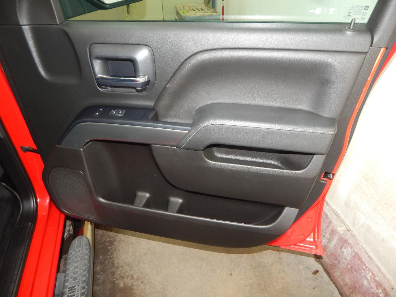 Chevrolet Silverado 1500 4WD Double Cab 143.5" LT w/1LT 2018
