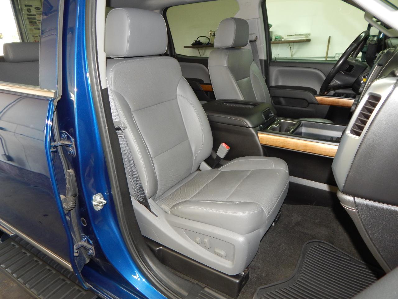Chevrolet Silverado 2500HD 4WD Crew Cab 167.7" LTZ 2017
