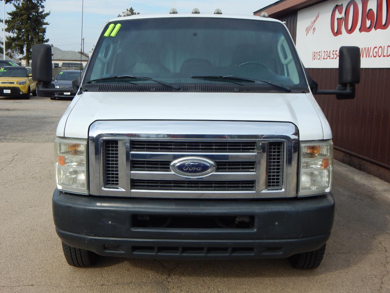 Ford Econoline Commercial Cutaway E-450 Super Duty 158" DRW 2011