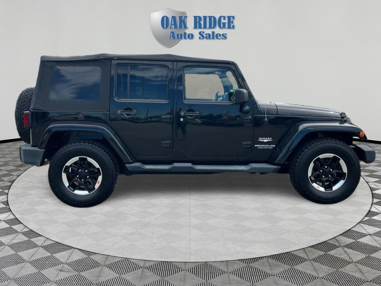 Jeep Wrangler Sahara 2014