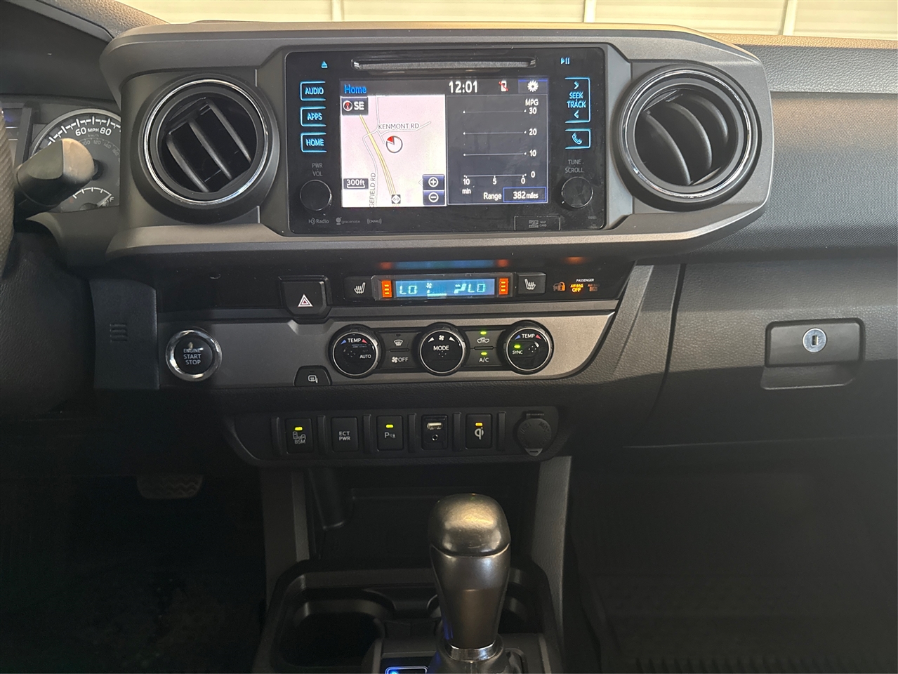 Toyota Tacoma  2016 Toyota Tacoma  2016