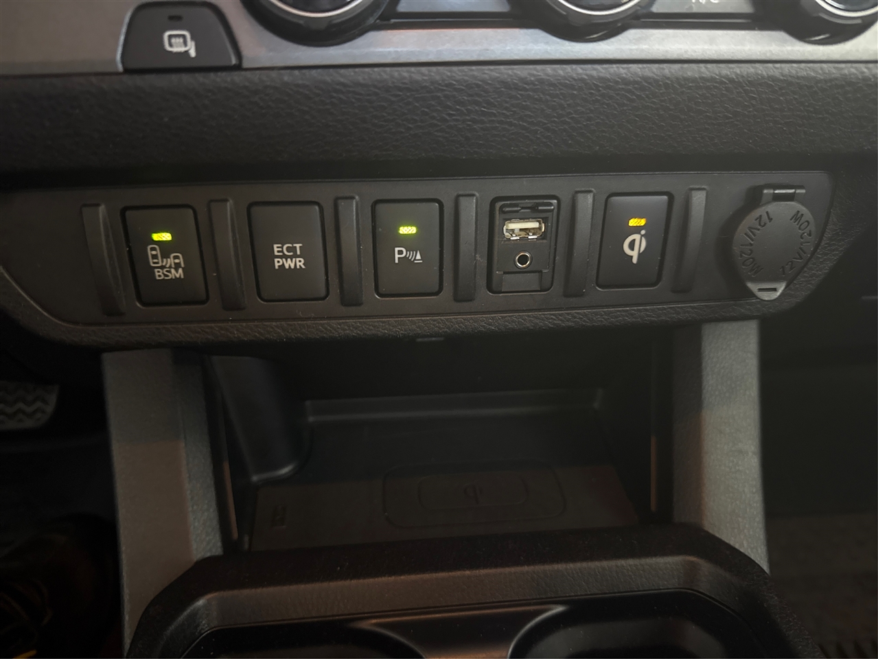 Toyota Tacoma  2016 Toyota Tacoma  2016