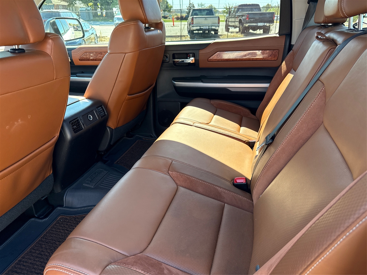 Toyota Tundra 1794 Edition 2015 Toyota Tundra 1794 Edition 2015