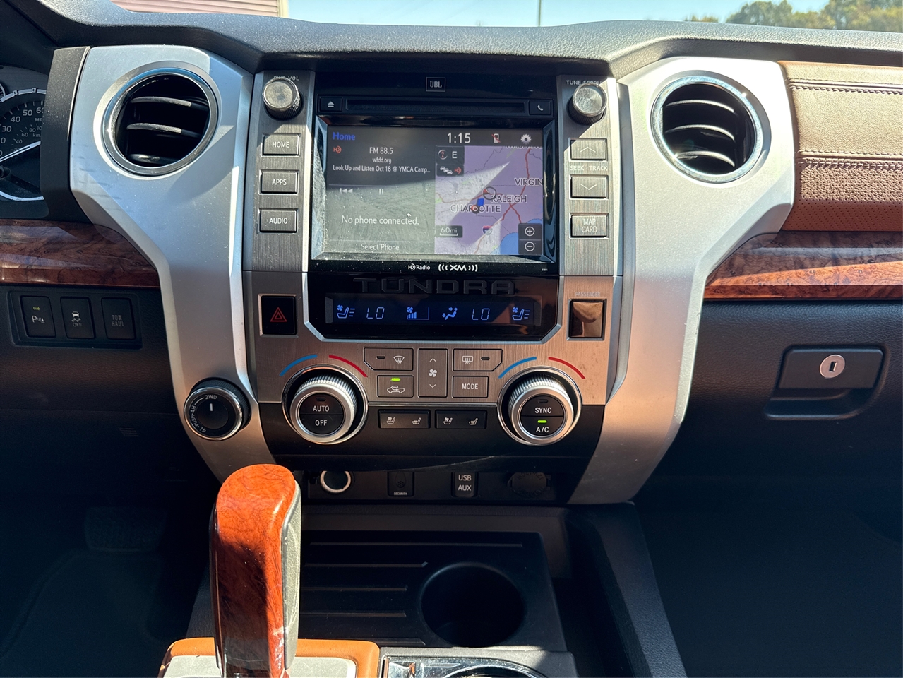 Toyota Tundra 1794 Edition 2015 Toyota Tundra 1794 Edition 2015