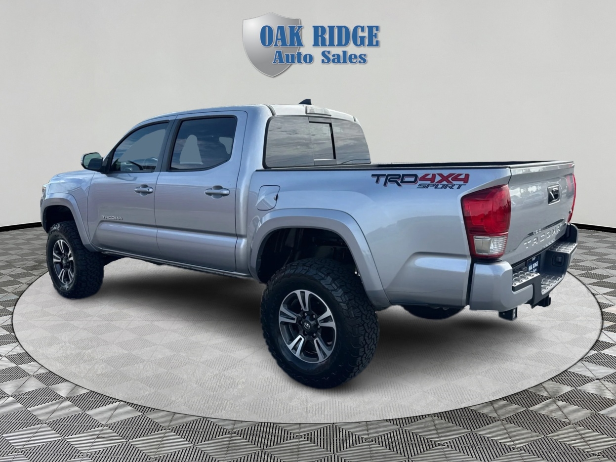 Toyota Tacoma  2017 Toyota Tacoma  2017
