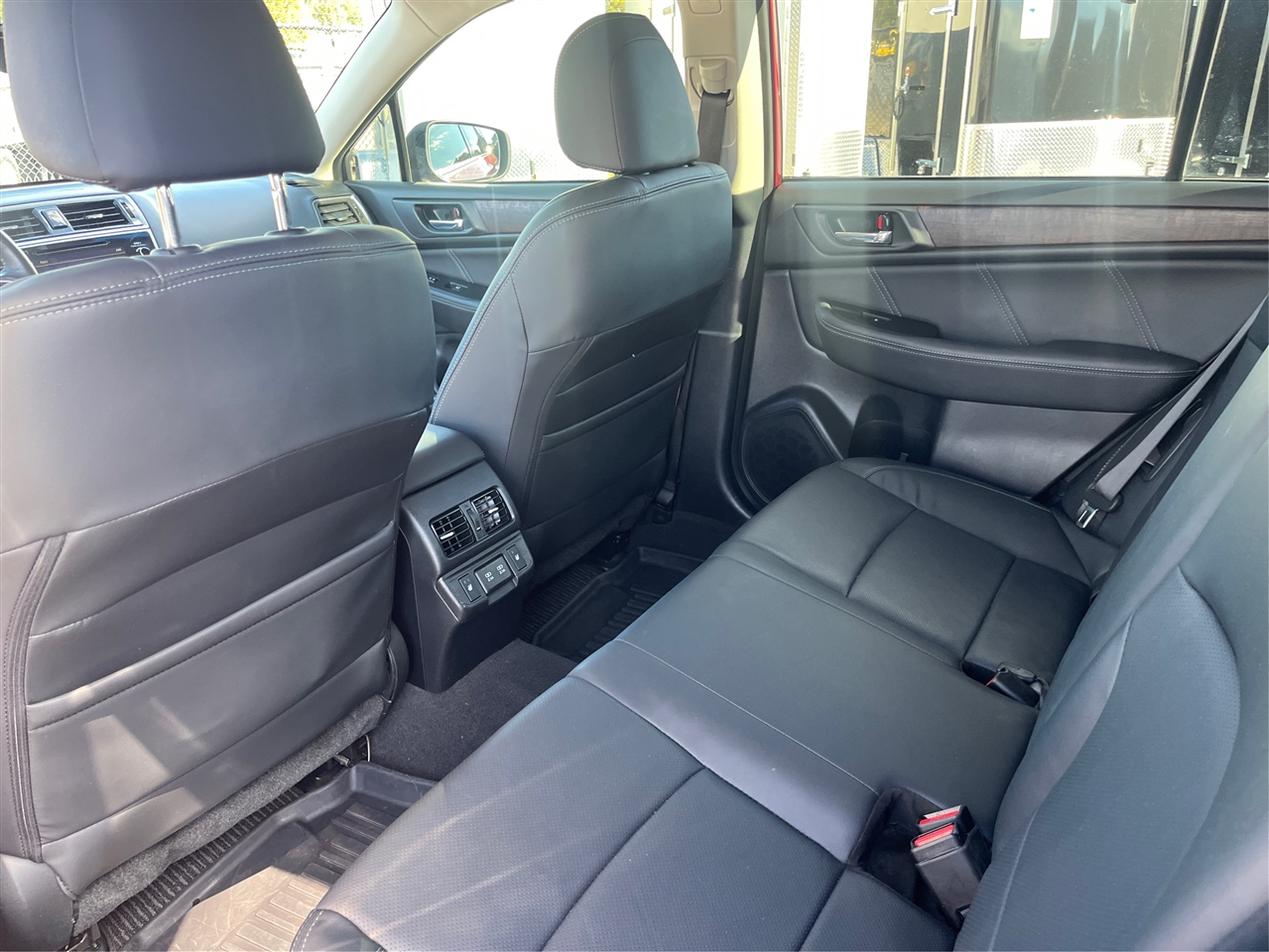 Subaru Outback 2.5i Limited 2019 Subaru Outback 2.5i Limited 2019