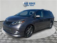 2016 Toyota Sienna 
