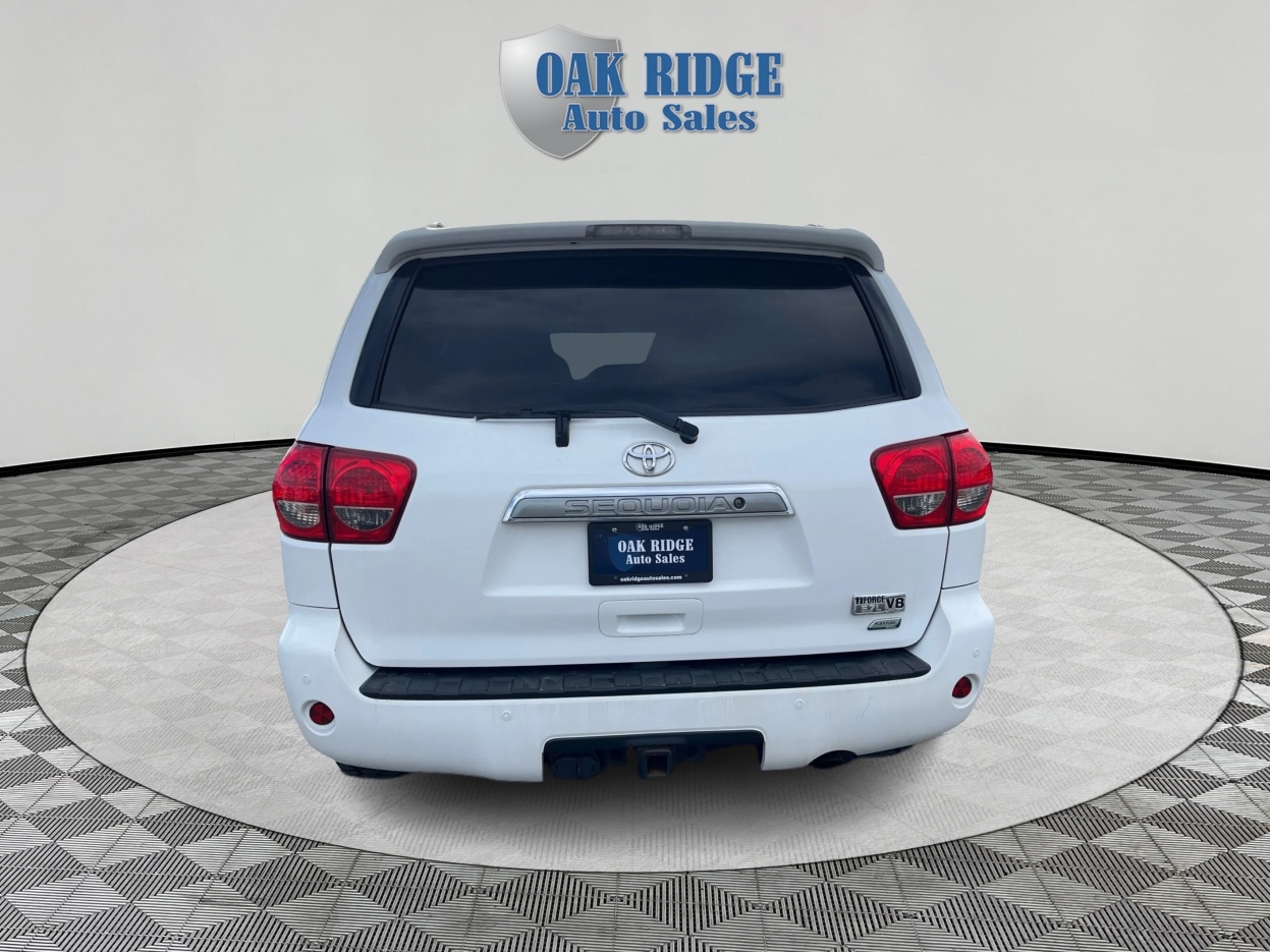 Toyota Sequoia  2016