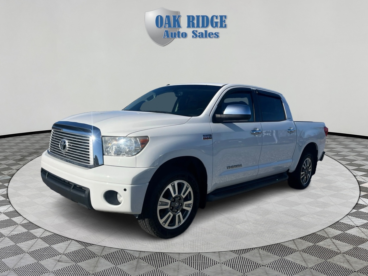 2013 Toyota Tundra Limited's photo
