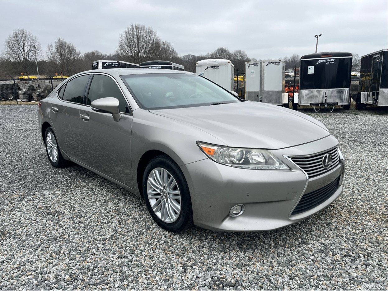 Lexus ES 350 Base 2015