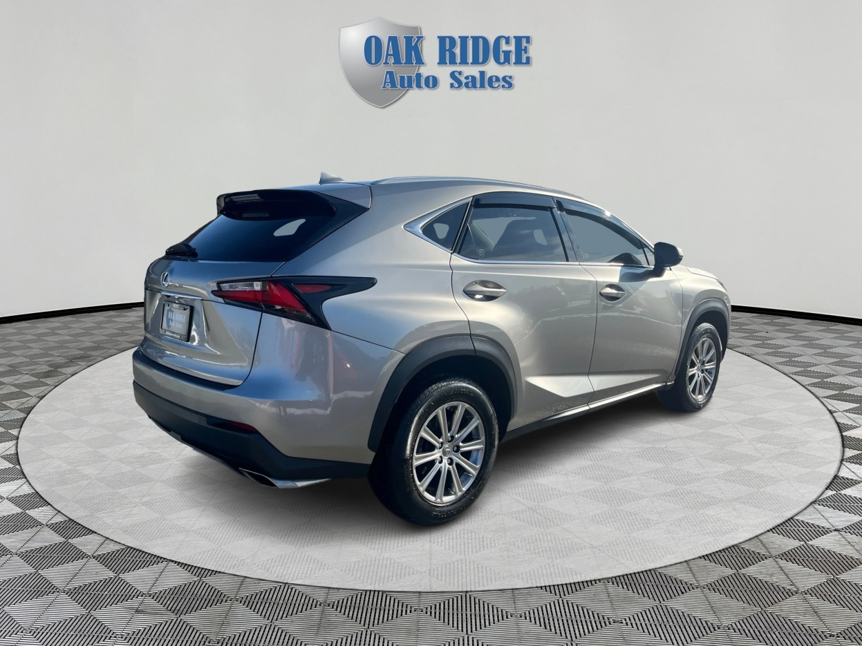 Lexus NX 200t  2016