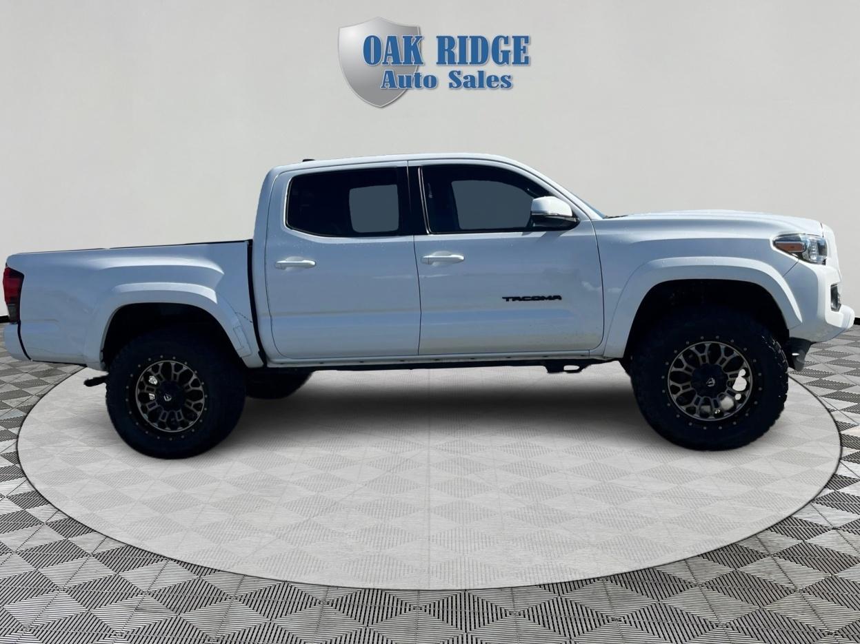 Toyota Tacoma  2019