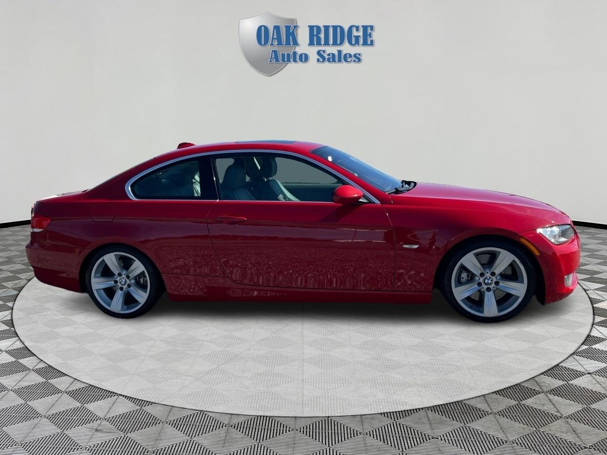 BMW 3-Series  2008