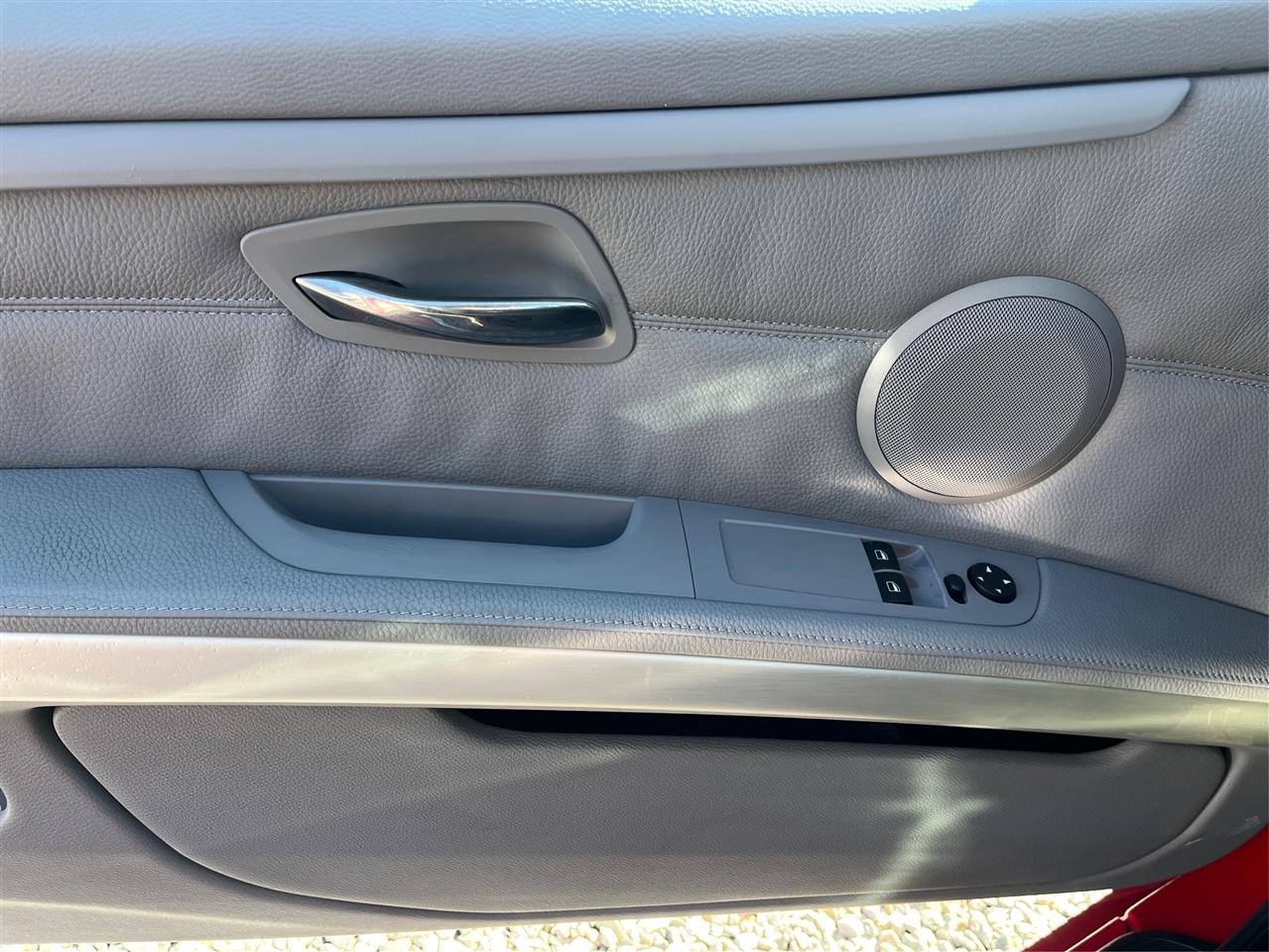 BMW 3-Series  2008