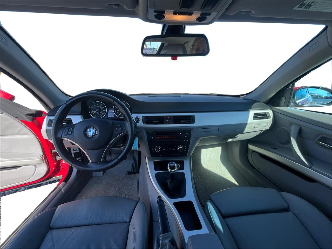 BMW 3-Series  2008