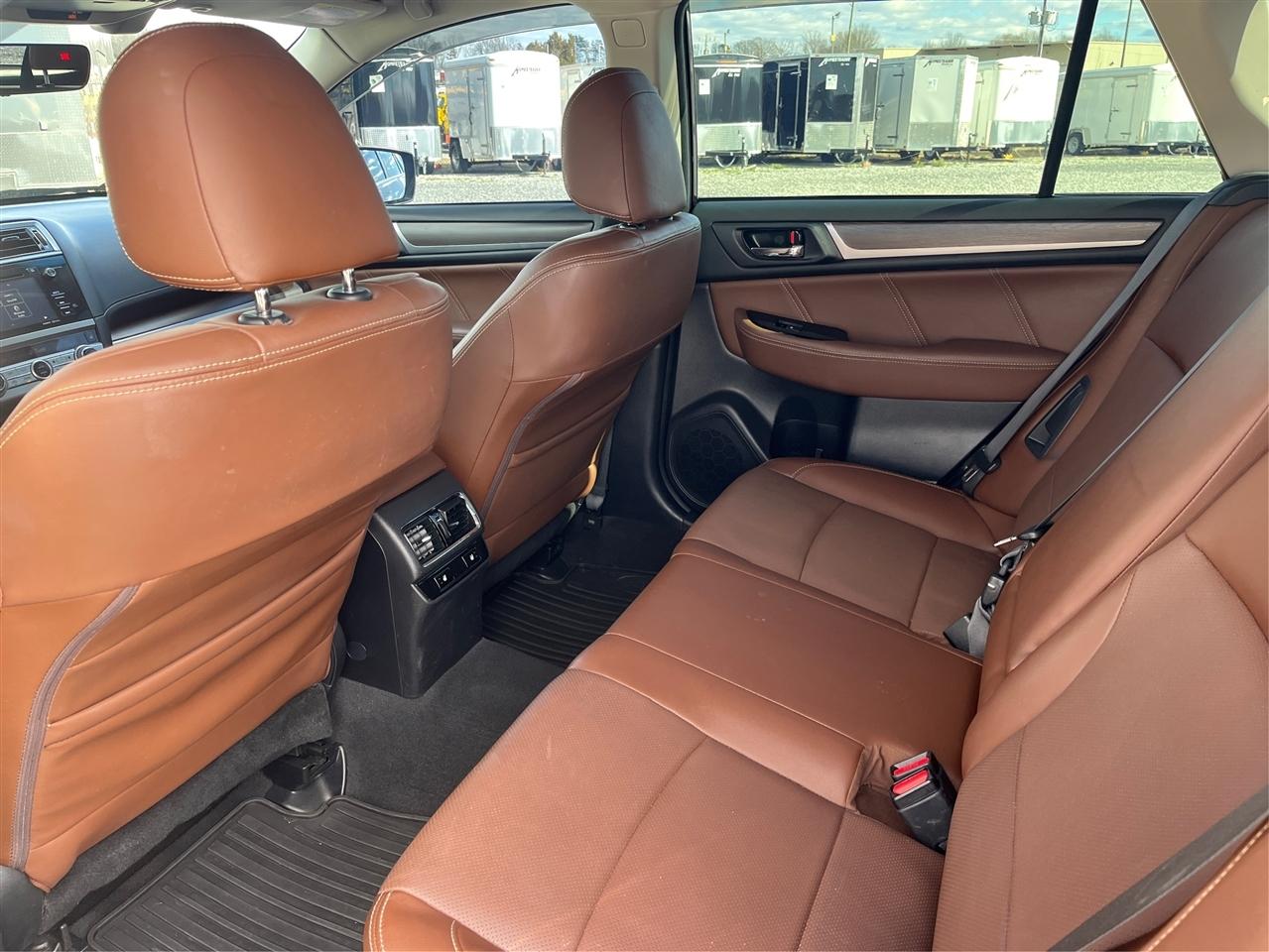 Subaru Outback 3.6R Touring 2017