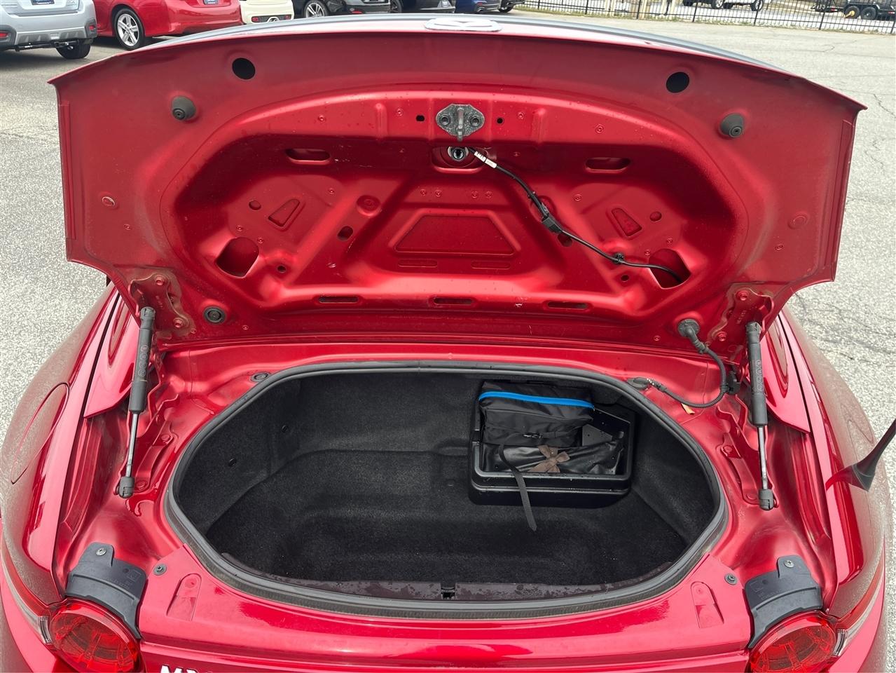 Mazda MX-5 Miata RF  2020