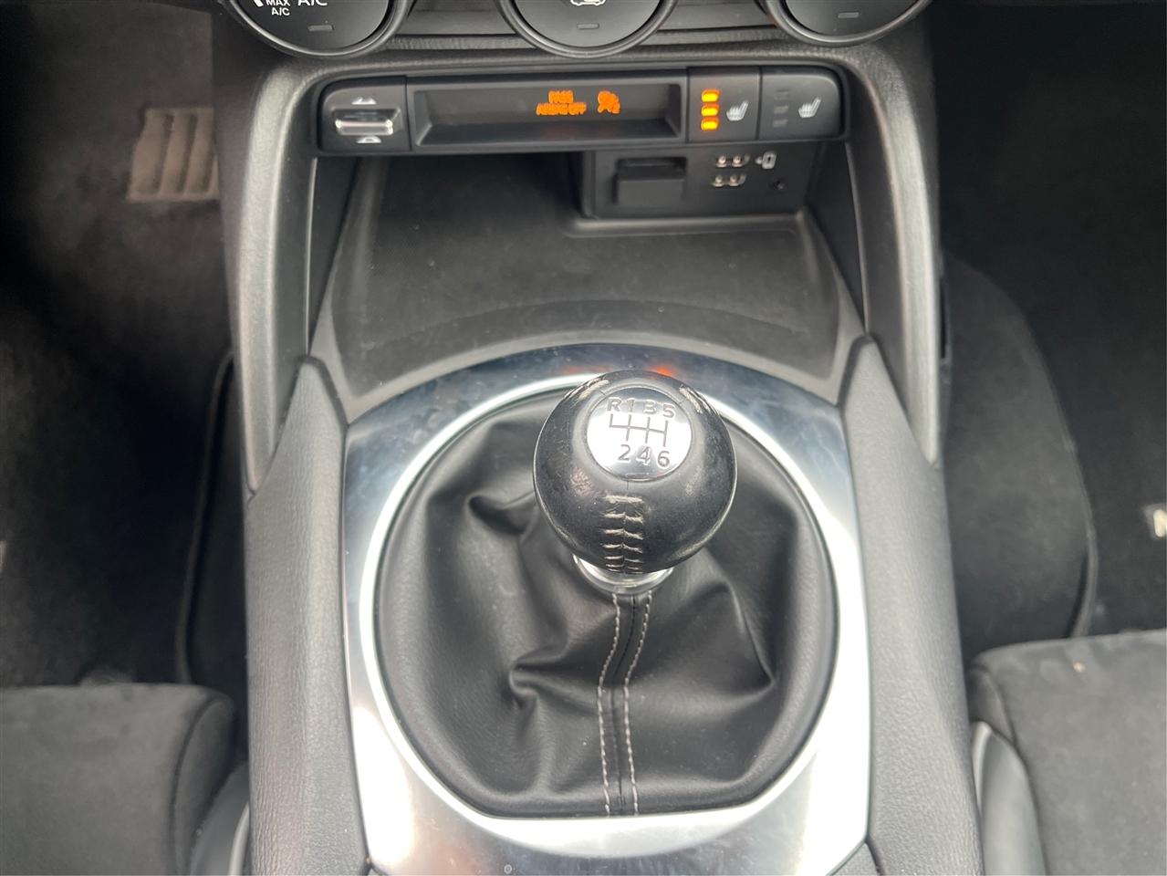 Mazda MX-5 Miata RF  2020