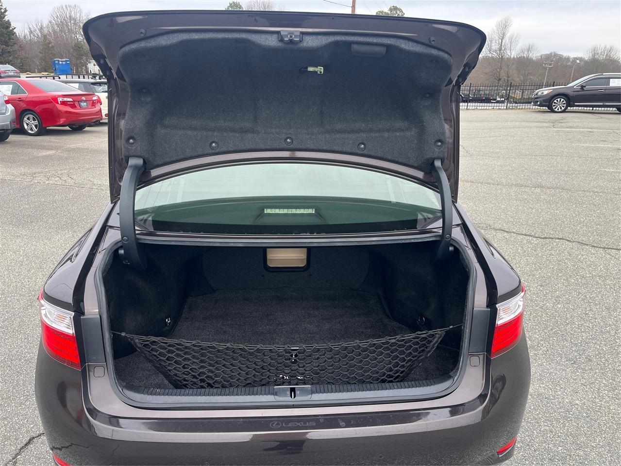 Lexus ES 350 Base 2015