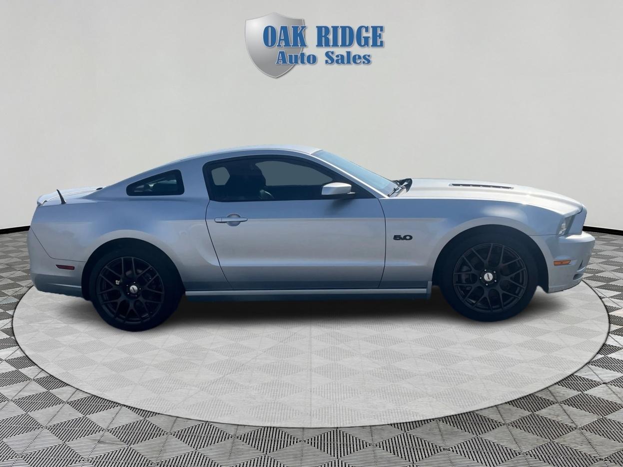 Ford Mustang  2013