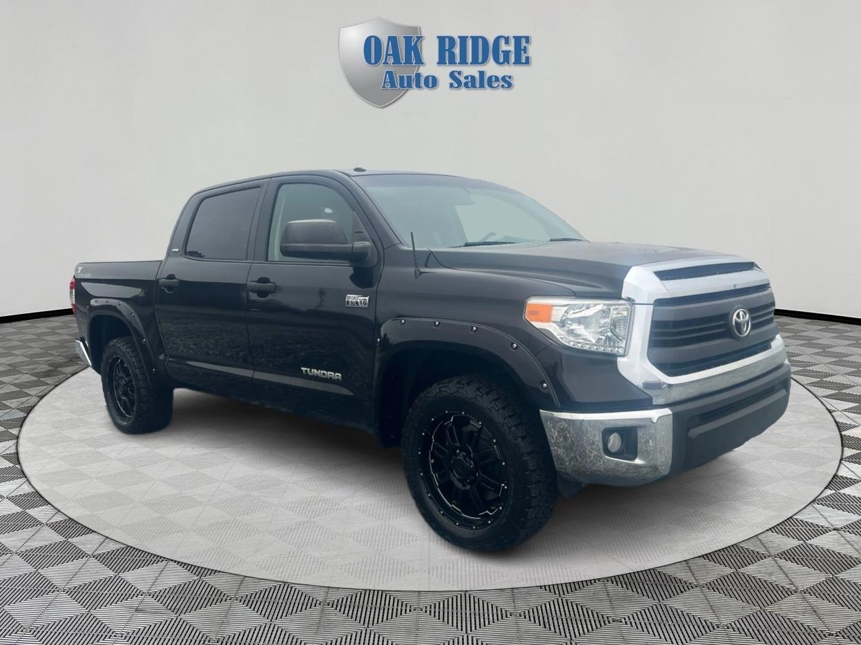 Toyota Tundra SR5 2015